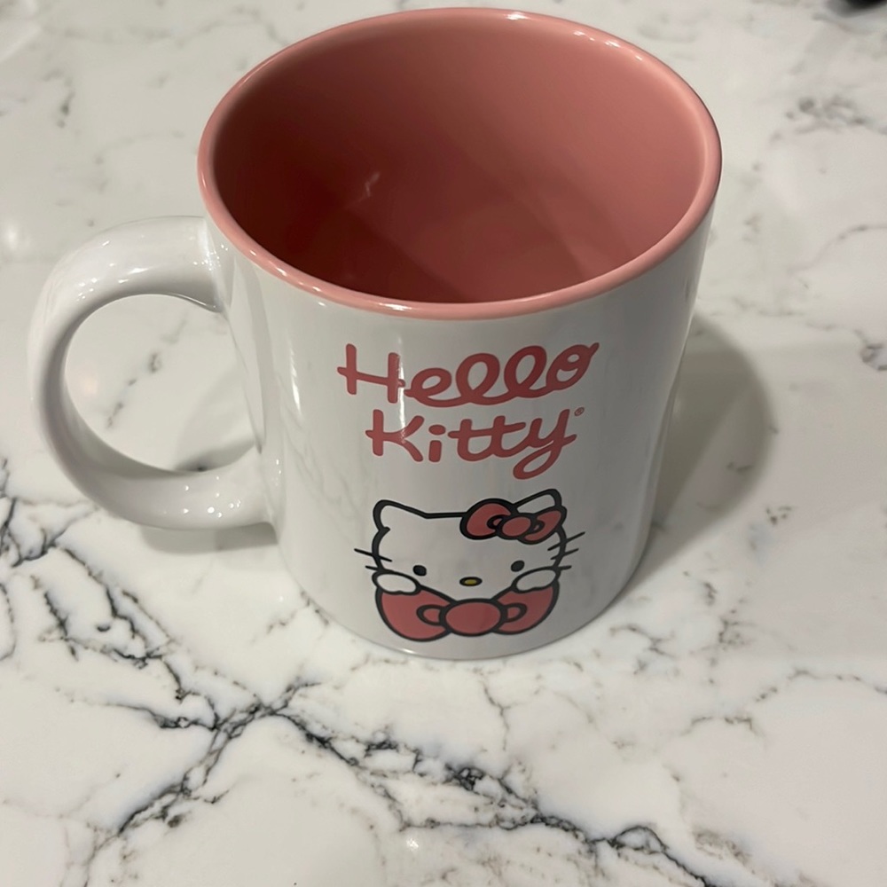 HELLO KITTY Sanrio large coffee tea drink mug 20 oz brand new - Picture 2 of 4